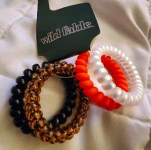 Wild Fable hair ties